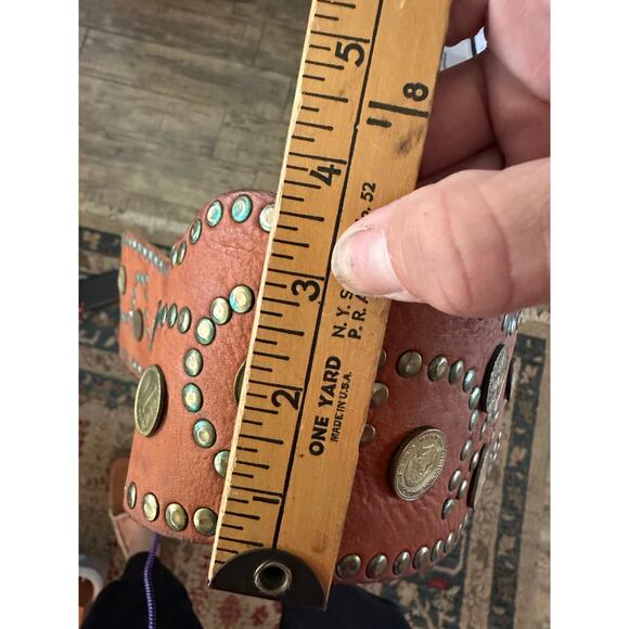 Vintage Women's Brown Moroccan Gypsy Style Studded Brass Leather Belt - Picture 8 of 8